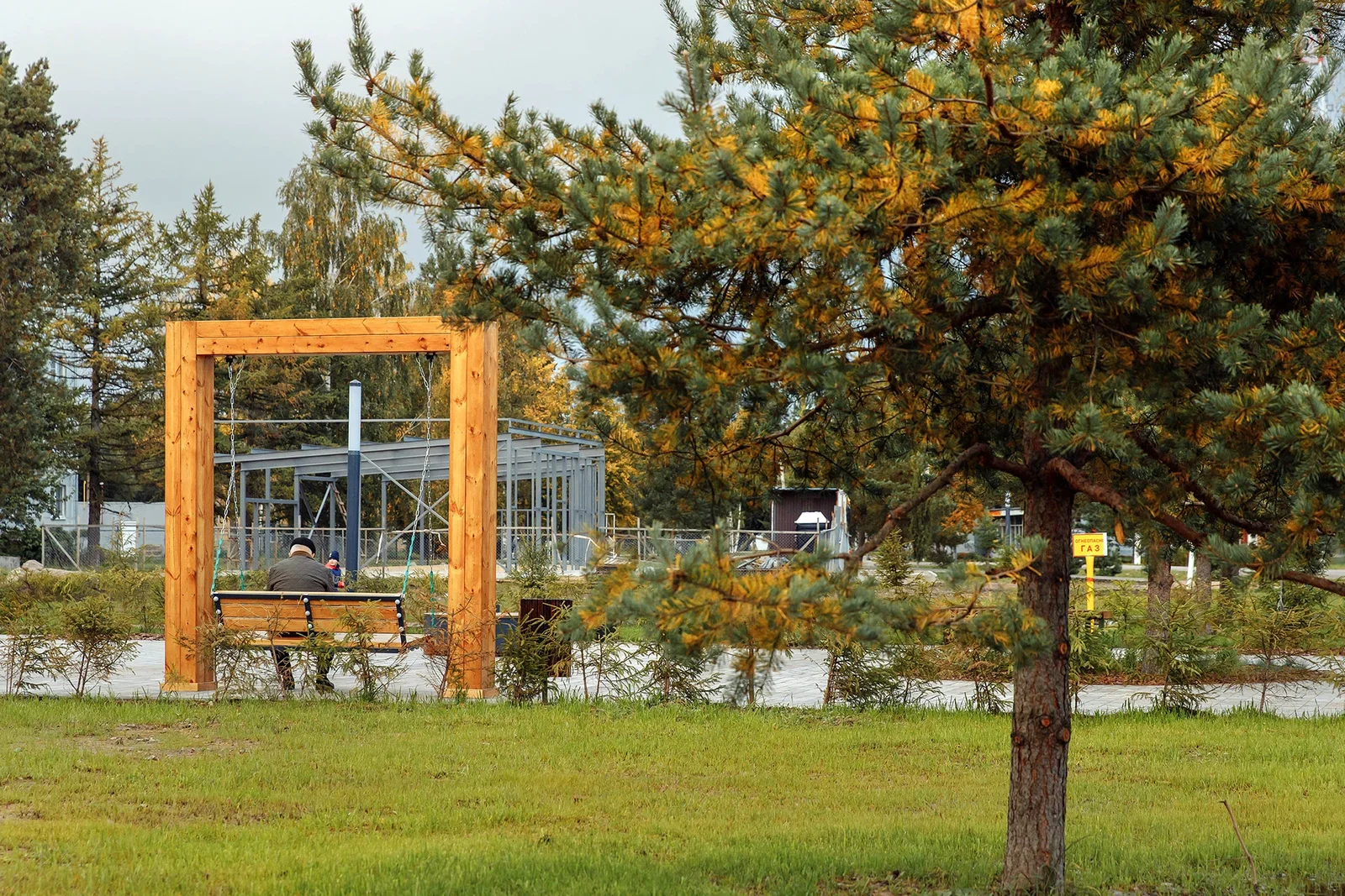 Lyuban Public Space image 2