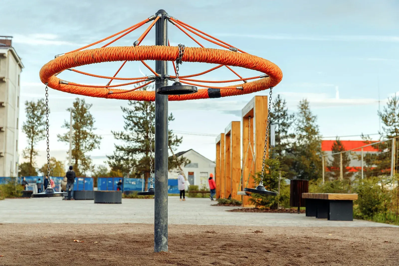 Lyuban Public Space image 5