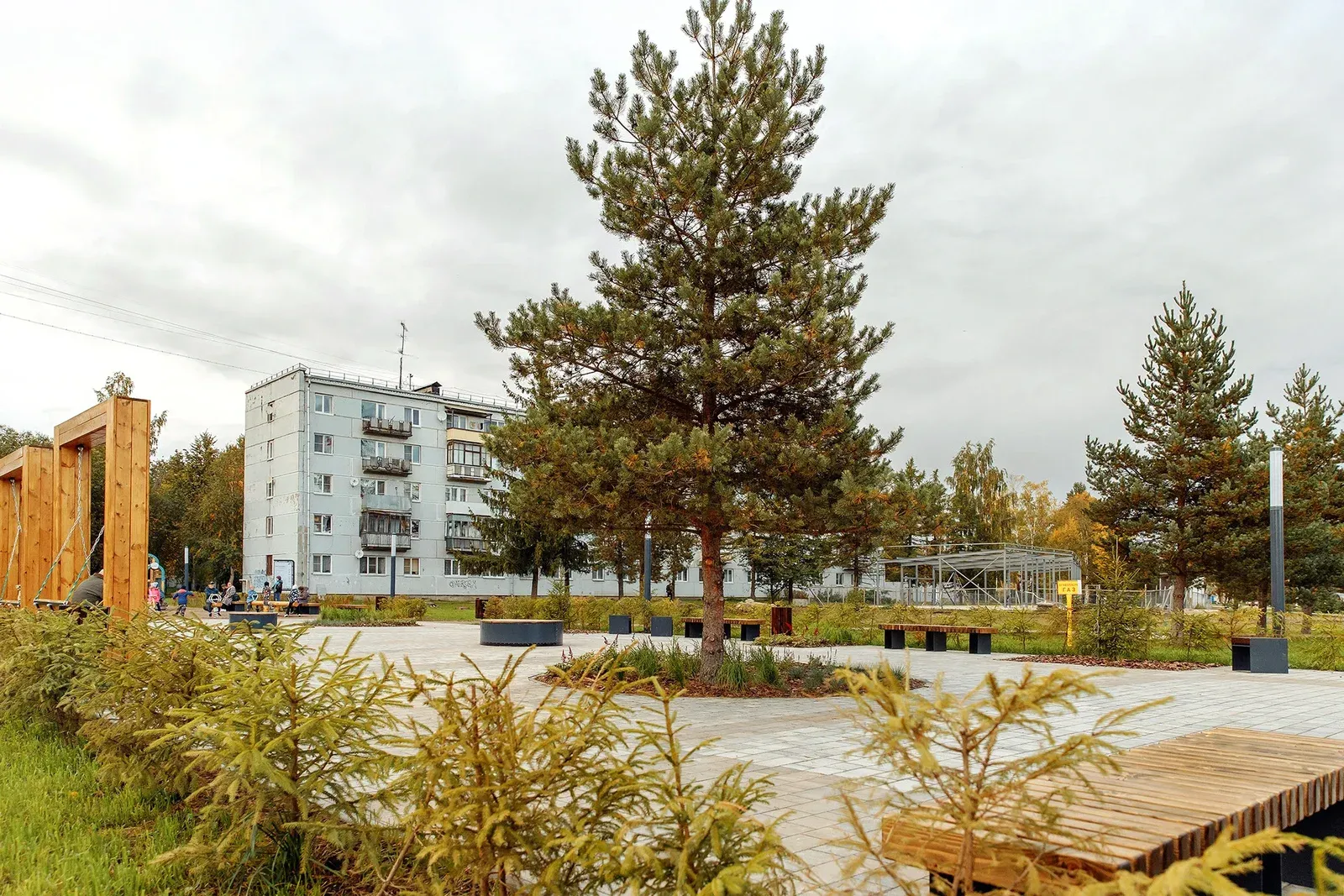 Lyuban Public Space image 10